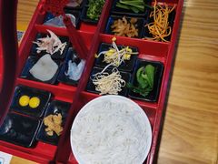 -勺子米线·云南传统小吃市集(四方街店)