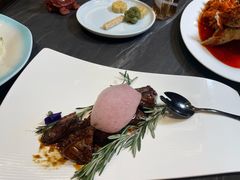 红酒慢炖澳洲和牛-RIVIERA 松鹤楼(外滩店)