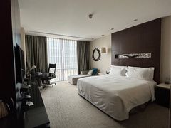 -青岛海尔洲际酒店