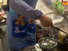 -正宗杨记普洱酸醋米线(总店)