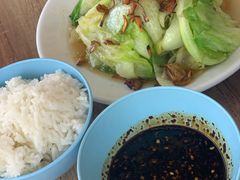 蚝油生菜-新记肉骨茶