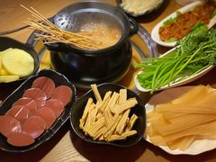 -尚品小土屋涮毛肚(李沧万达店)