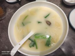 -闫府私房菜·百年鲁菜(恒隆店)