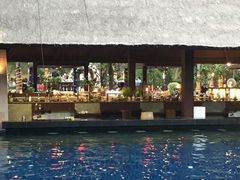 -三亚湾海居铂尔曼度假酒店