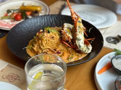 -Mark&Mars Restaurant