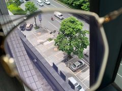 -中免(澳门机场免税店)