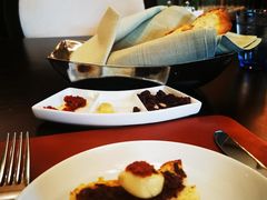 -卡佩罗意大利餐厅及酒吧Al Cappello Trattoria