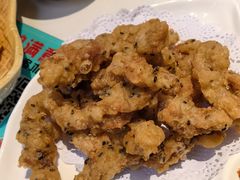 -老牌坊云南鱼豆花火锅(哈西万达店)
