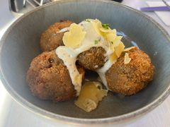 -Bully Hayes Restaurant & Bar