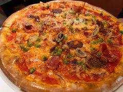 -WOLFGANG PUCK KITCHEN & BAR(迪士尼小镇店)