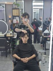 -藤野造型烫染·漂发