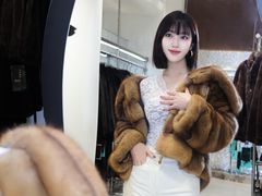 -肃宁华斯国际裘皮城