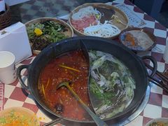 -赵美丽·重庆社区火锅·直营店(火车东站·中豪国际店)