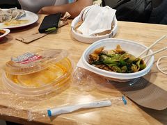 -全家便利店(莲花池东路店)