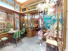 -秘密旅行Bonjour(黑金冠 江南西店)