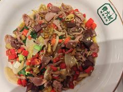 -费大厨辣椒炒肉(黄兴中心广场店)