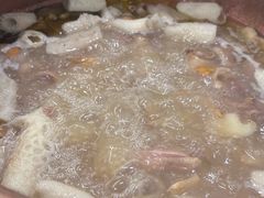 -菌海森林·非遗野生菌火锅(西山区滇池路摩根道店)