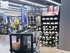 -迪卡侬(大英山店)