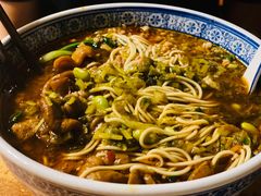 咸菜毛豆面-沪西老弄堂面馆(定西路店)