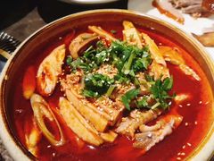 -三人行骨头王火锅(长寿店)