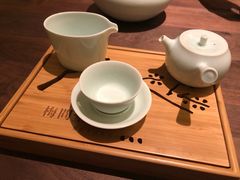 -梅间堂茶馆(绿地缤纷城店)