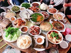 -岩保农家乐