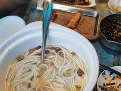 -六福烧烤酒馆(秦隆步行街店)