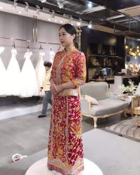 -艾米丽婚纱礼服