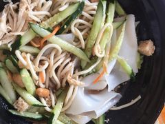 -媛媛家秘制鸡丝凉皮(陆慕店)