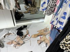 -ZARA(青岛万象城店)