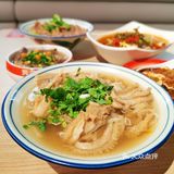 人均50+的跷脚牛肉馆，好吃到跳脚！