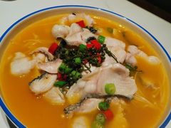 -虹泥小厨(南国花园总店)