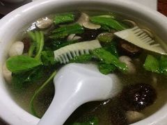 三片汤-功德林(南京西路店)
