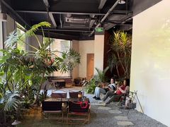 -J Create城市露营咖啡·简餐·宠物(上海动物园店)