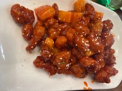 菠萝咕咕肉-金陵后厨·南京菜(新街口秣陵路店)