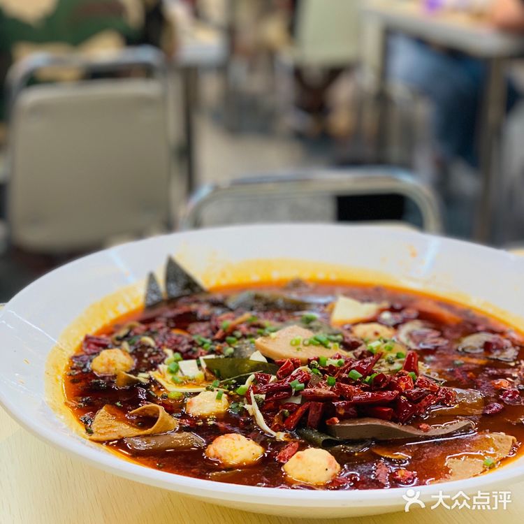 魔都探店 | 快来体验浪漫的大排档~