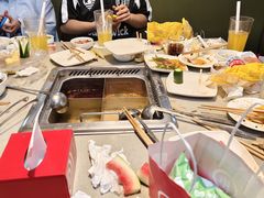 -海底捞火锅(杭州滨江九宜城店)