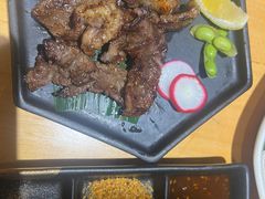 -久居·炭火烤肉(景辰大厦店)