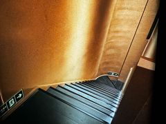 -泰·菩提树下[泰式按摩x精油SPAx肩颈头疗](新景店)