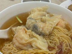 雙拼海蝦雲吞水餃麵-池记(尖沙咀店)