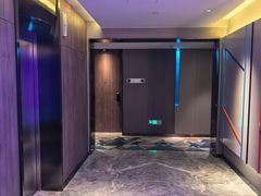 -珠海拱北口岸智选假日酒店