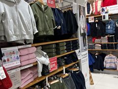 -优衣库(上海金桥国际商业广场店)