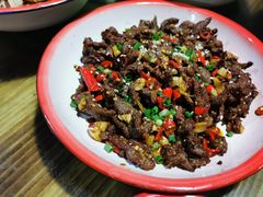 -老三样·美食研究中心(世贸路店)