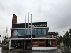 -麦当劳(国际社区店)