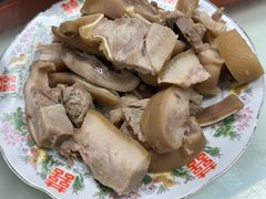 -崴海渔村(虹梅路店)