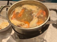 -领鲜活海鲜榴莲自助火锅(东门店)
