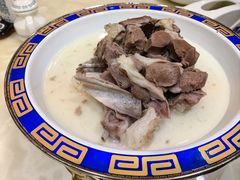 -蒙亨·手把肉·蒙古包文化主题餐厅(天恒广场店)