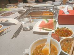 -海底捞火锅(八佰伴店)