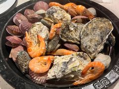 -巧克力渔家.小船海鲜胶东菜(万平口店)