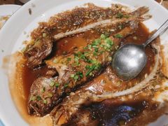 -草窝烤鸭·新京菜(振华广场店)